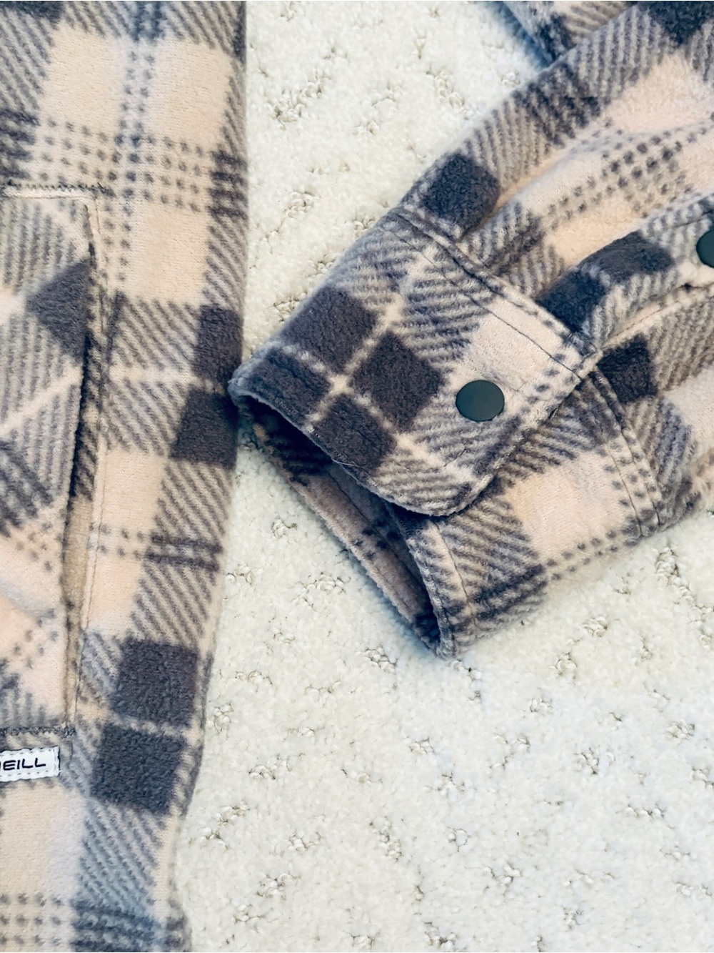ONeill Soft Fleece Plaid Long Sleeve Snap Shirt Womens Large Pink Grey Pockets - Picture 9 of 13